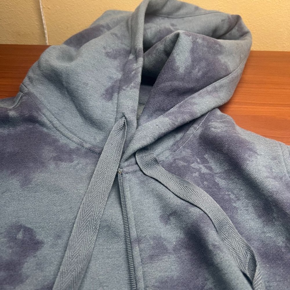 Market and Spruce. Zip down. Blue tie dye sweatshirt